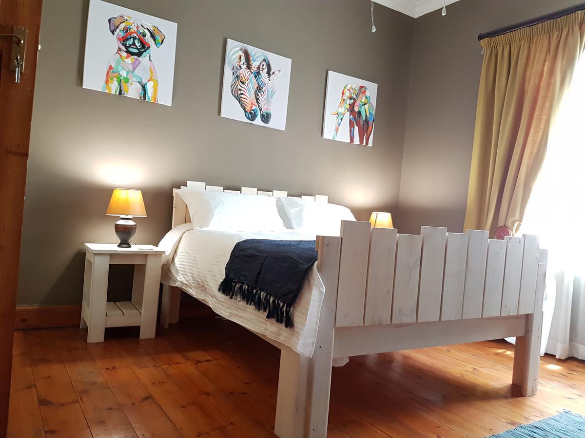86 On Langenhoven Bed & Breakfast Оудсхорн Экстерьер фото